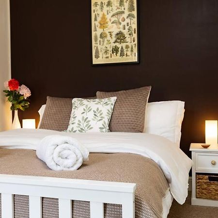 Pure B - Welcoming Bath City 3 Bed House Free Parking & Wifi エクステリア 写真