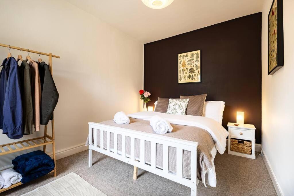 Pure B - Welcoming Bath City 3 Bed House Free Parking & Wifi エクステリア 写真